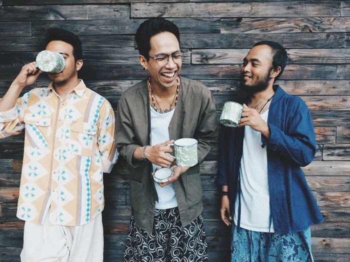 Berbagai Band & Musisi Musik Indie Indonesia